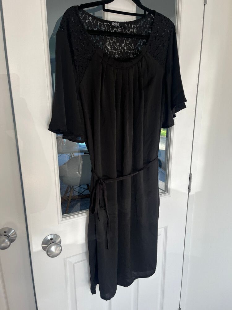 Gloss Black Lace Dress