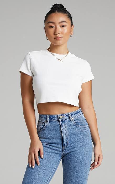 Abrand cropped tshirt