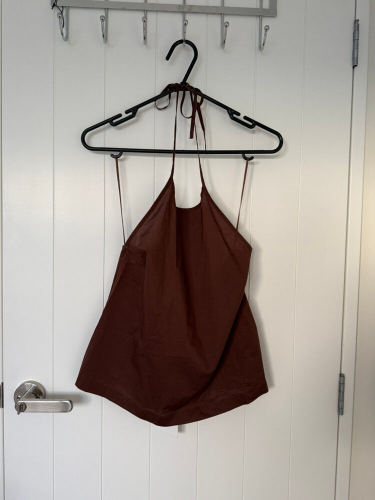 Assembly Label Brown Henny Top