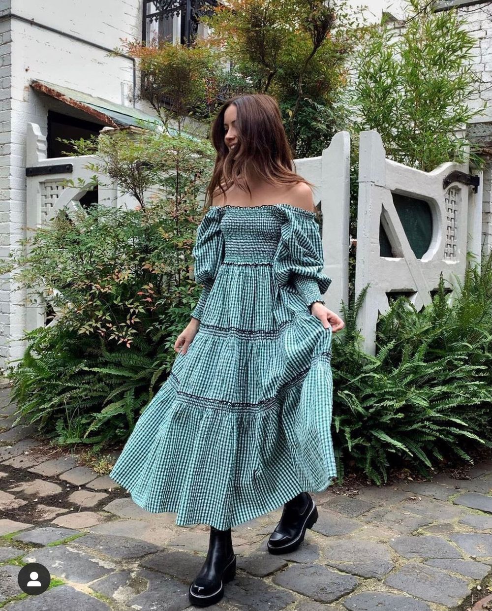 green emerald velvet dress Gabrielle Dress main image 1