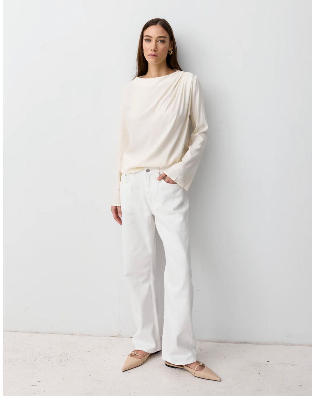 THE CURATED - THE LONG SLEEVE DRAPED TOP- IVORY