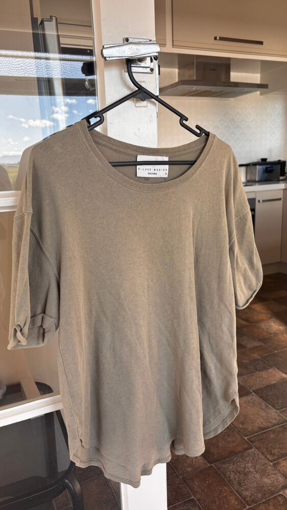 Decjuba D-Luxe Cotton Tee