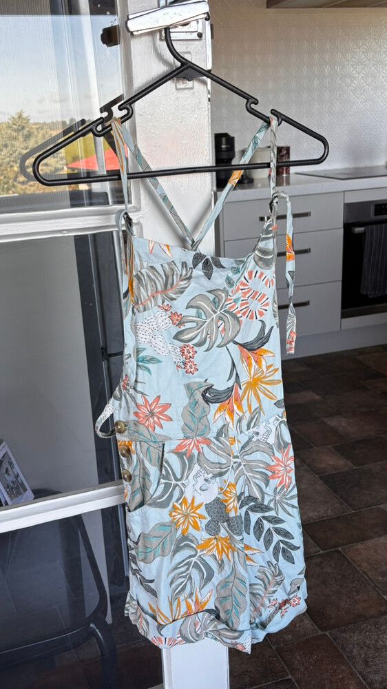 Element Playsuit - Size 8