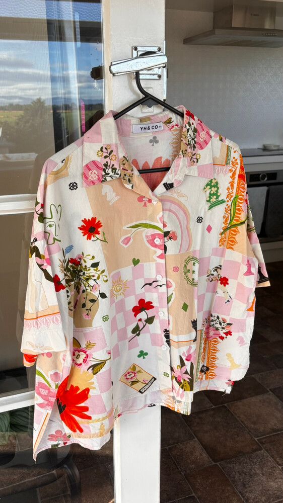 YH & CO Shirt - Size 12 / L