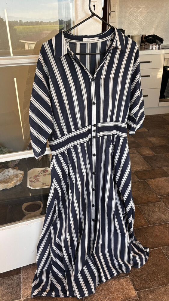 Sportscraft Midi Dress & Undergarment - Size 16