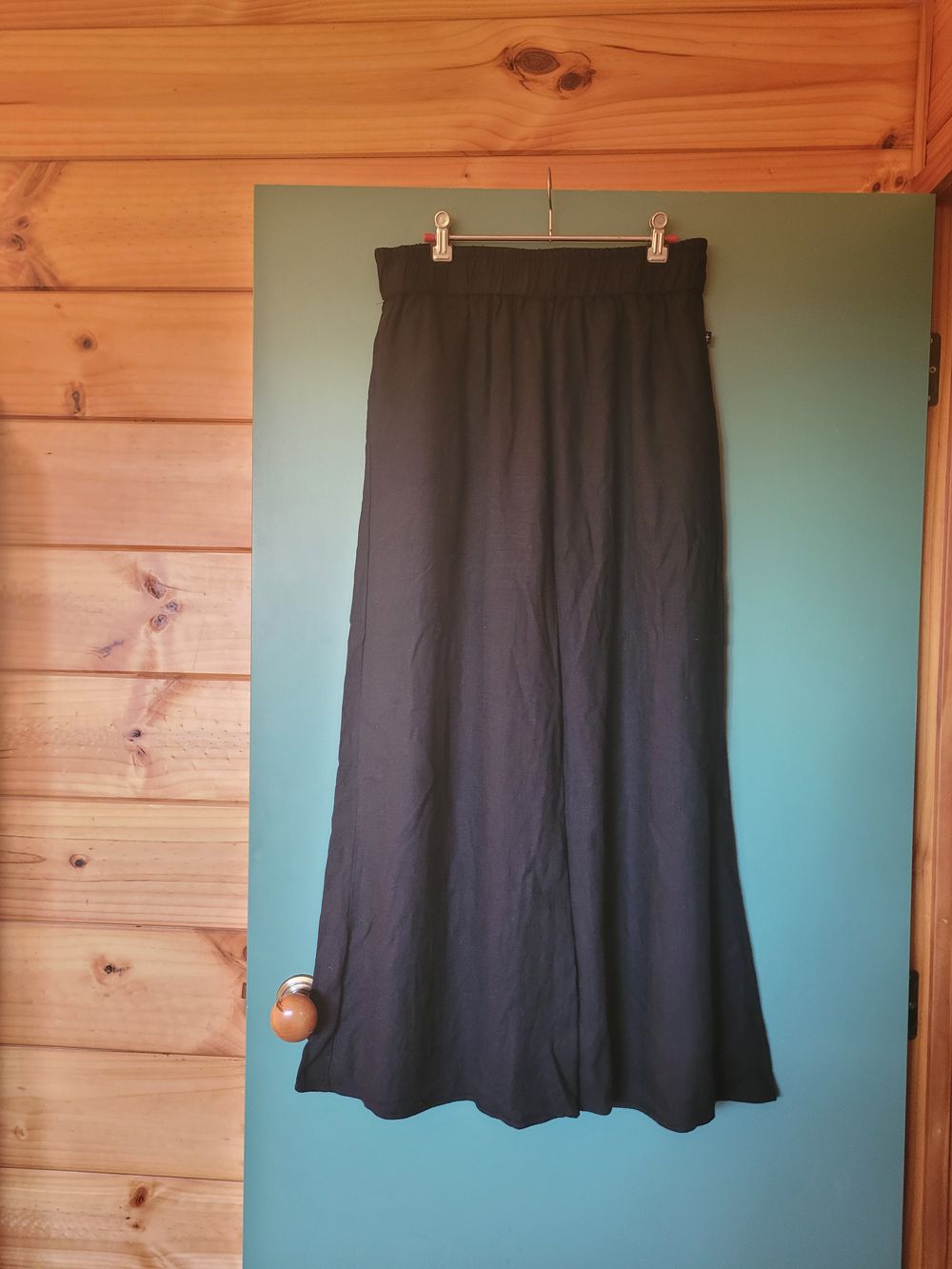 BNWOT Federation Float Pants