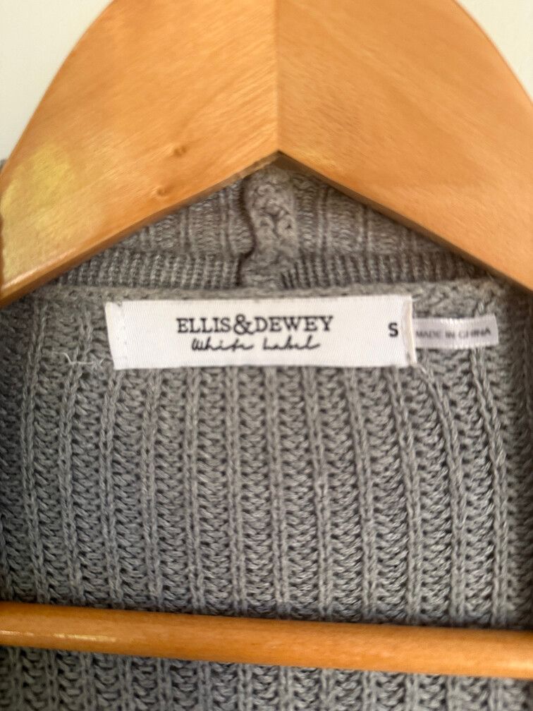 Ellis & Dewey Grey Knit Cardigan Size S