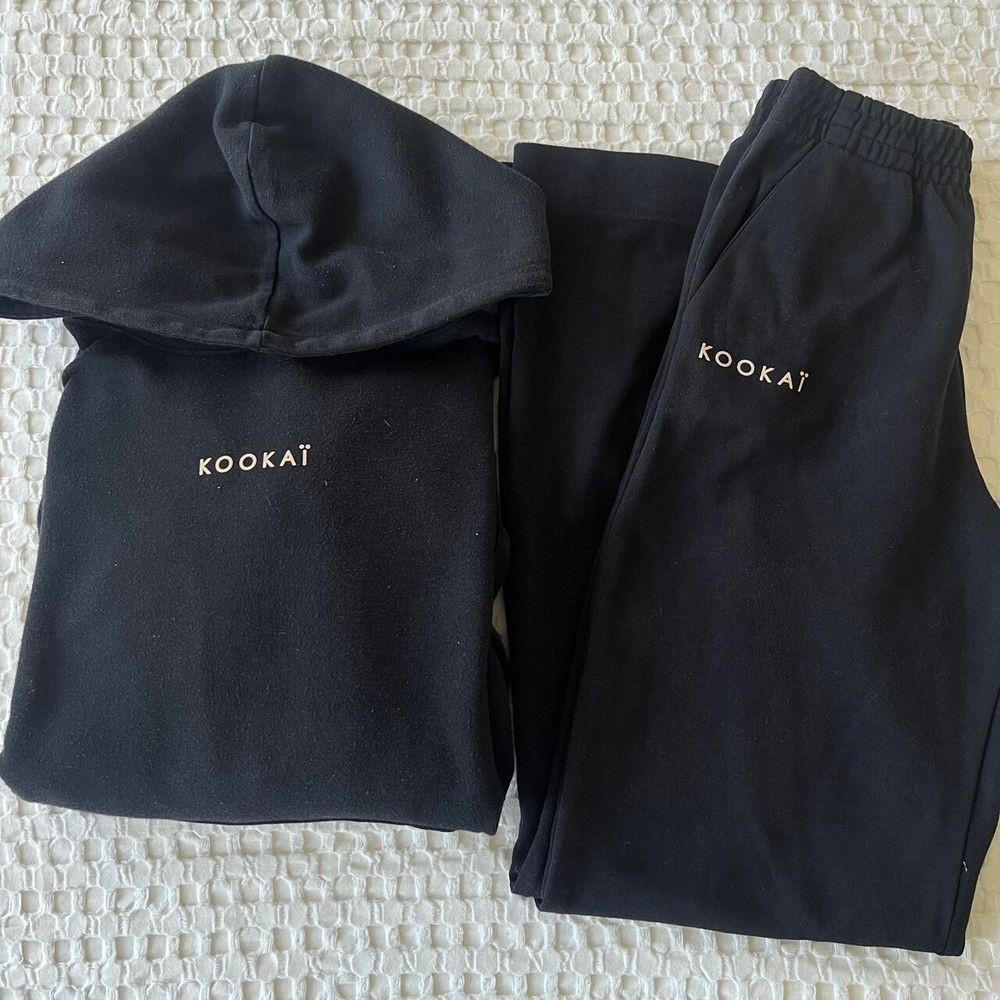 KOOKAÏ Black Matching Set