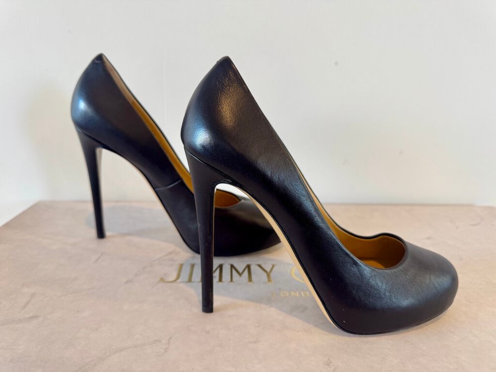 Giuseppe Zanotti Classic Black Leather Pumps – Unworn