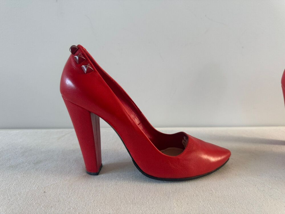 Marc Jacobs Red Heels