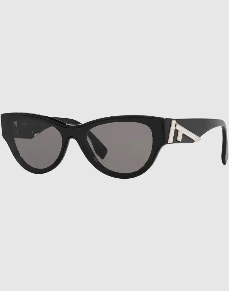 Fendi Smoke Cat Eye sunglasses FE40135I