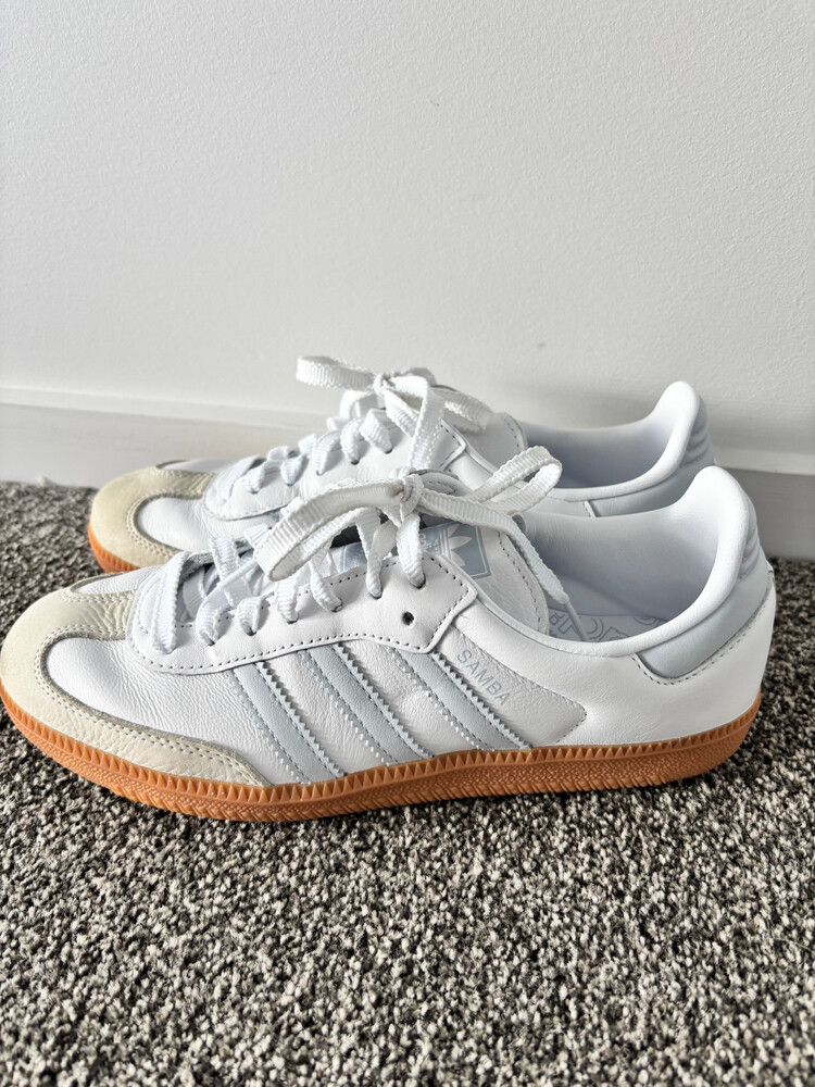 Adidas Sambas