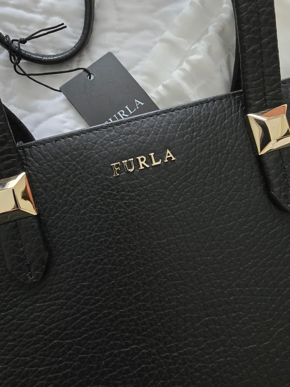 Furla Black leather tote Handbag with gold hardware, BNWT
