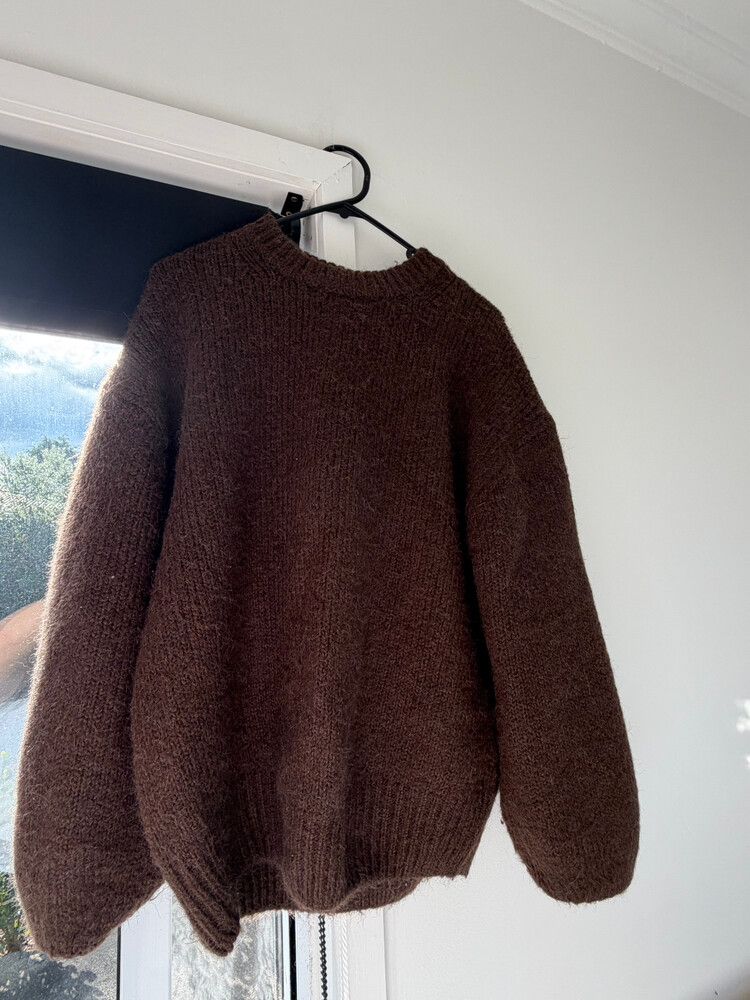 chocolate knit
