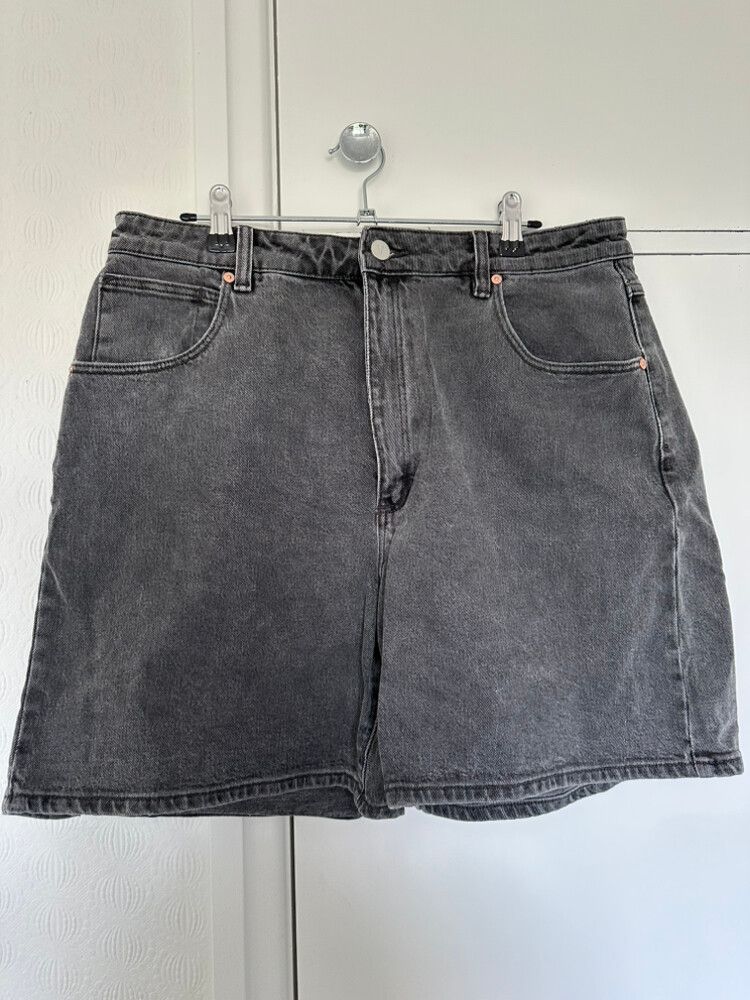 Abrand Carrie Shorts