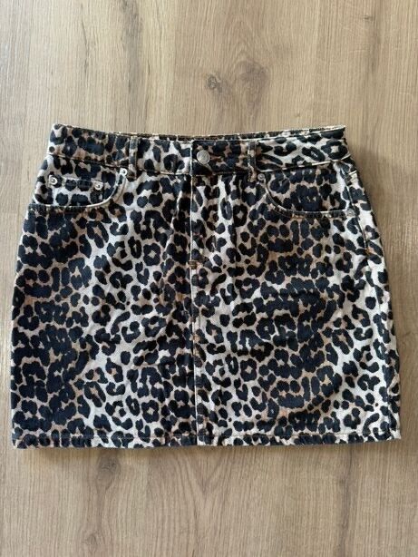 Ganni Brown Leopard Print Skirt