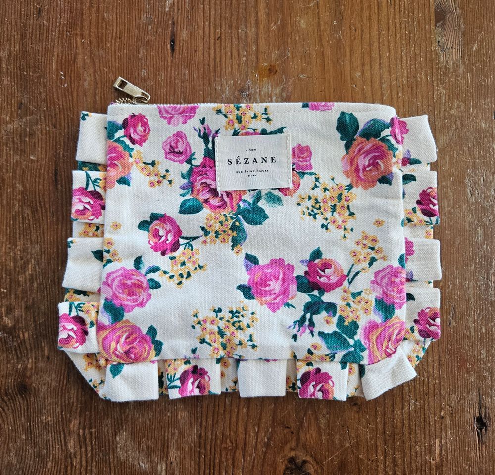 Sézane Pouch