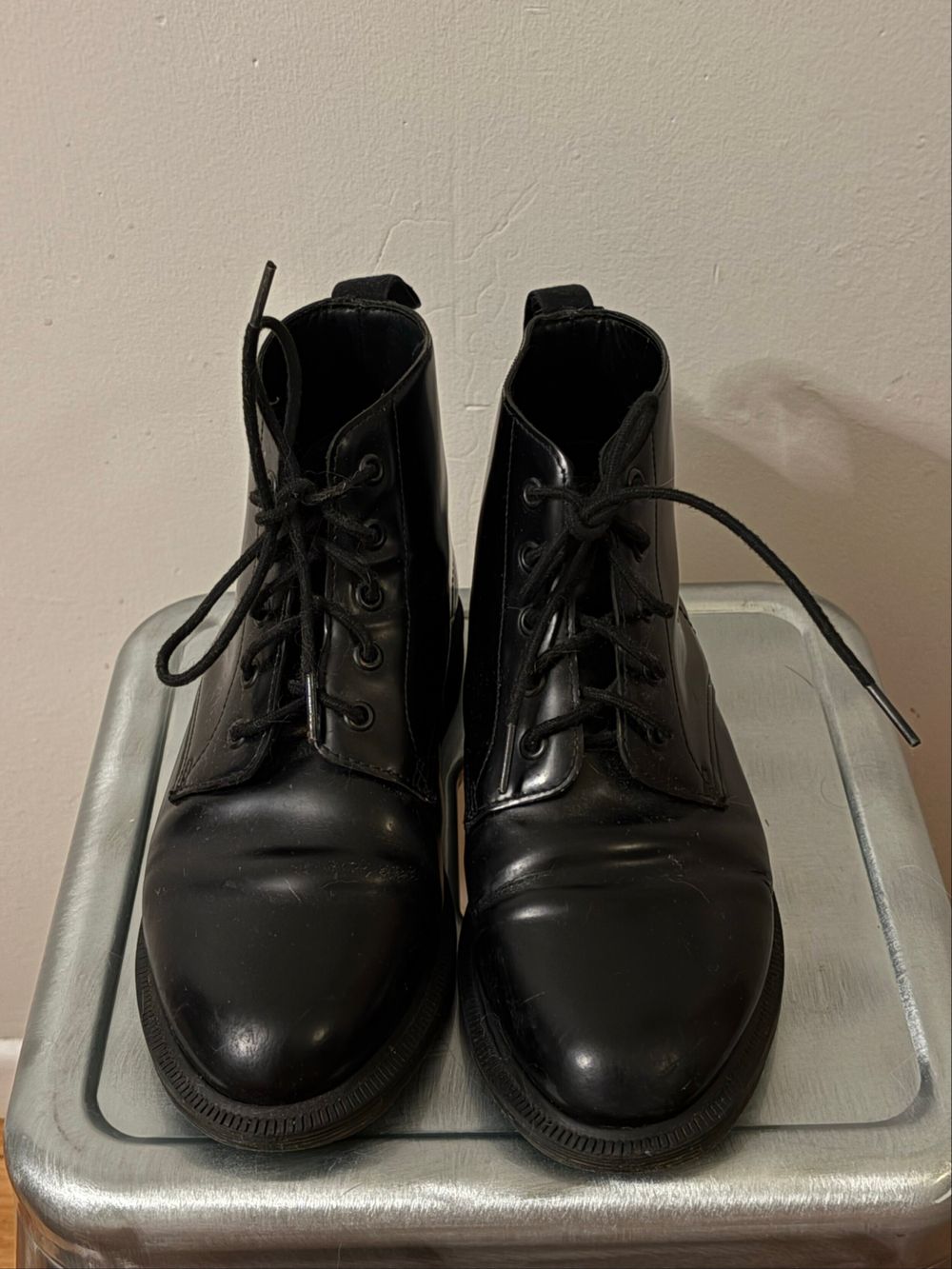 Dr Martens Emmeline Boots