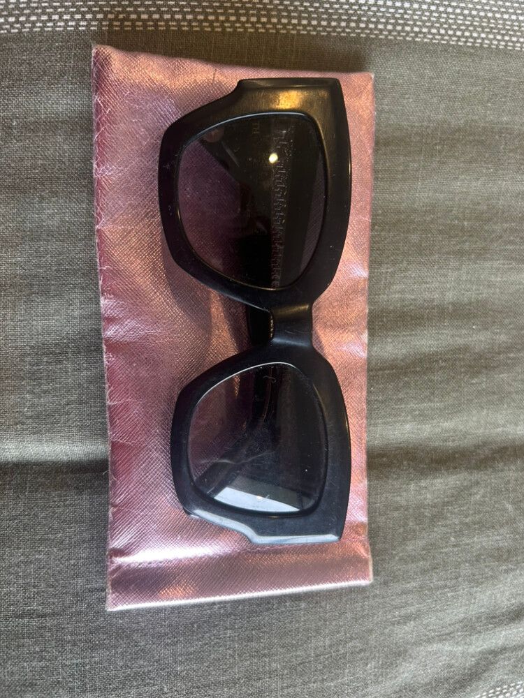 Tommy Hilfiger sunglasses