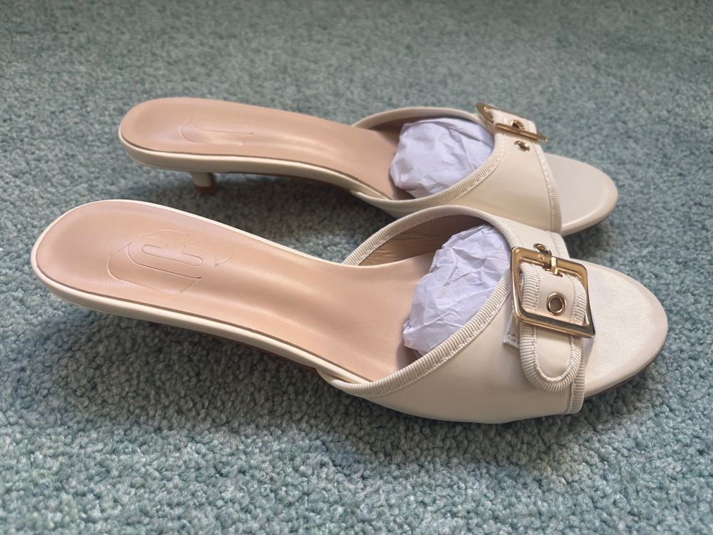 Cream & Gold Kitten Heels
