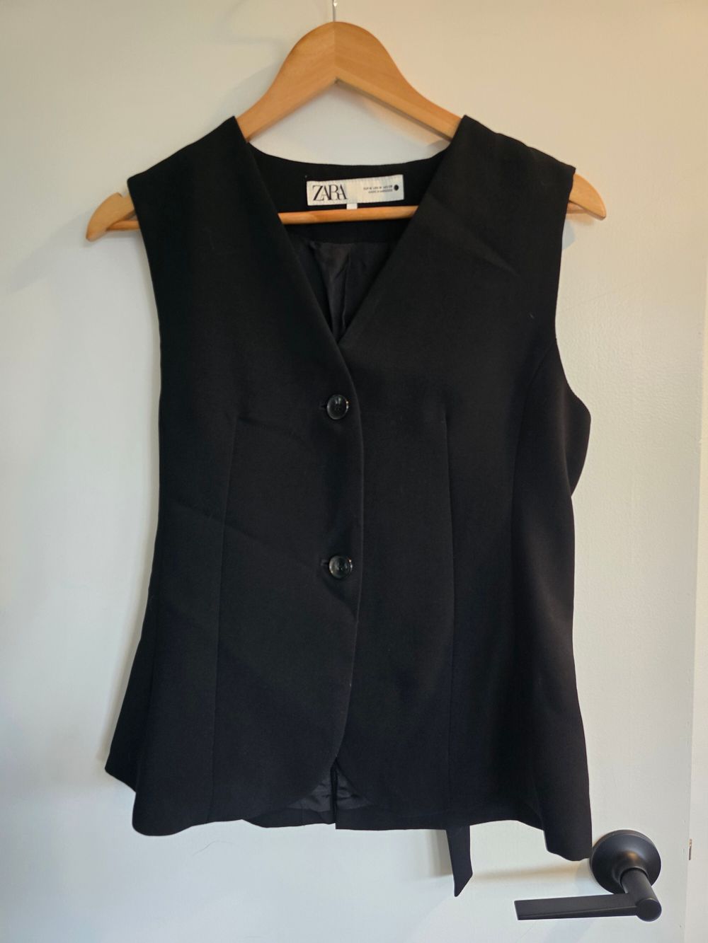Zara Black Sleeveless Blazer Vest