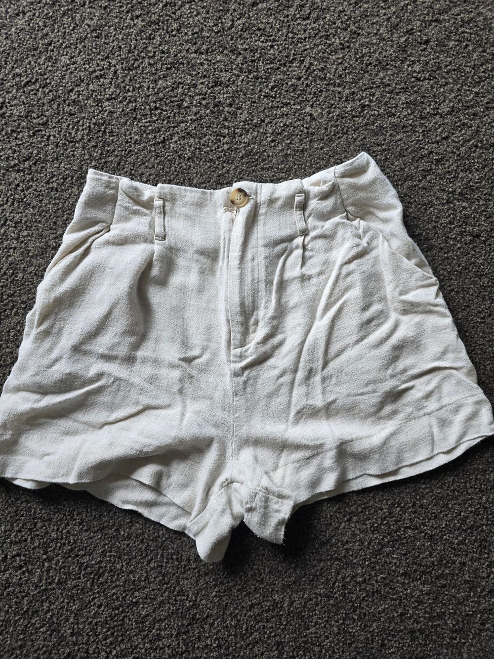 Mooloola Beige Linen Shorts