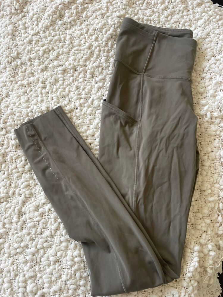 Lululemon tights