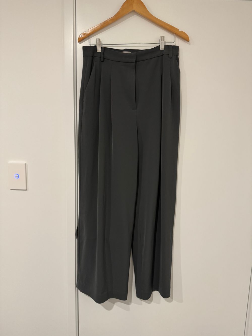 Wide Leg Trouser