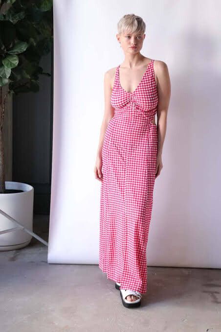 ganni ruched gingham stretch seersucker maxi dress Ganni Ruched Gingham Stretch-seersucker Maxi Dress in Pink