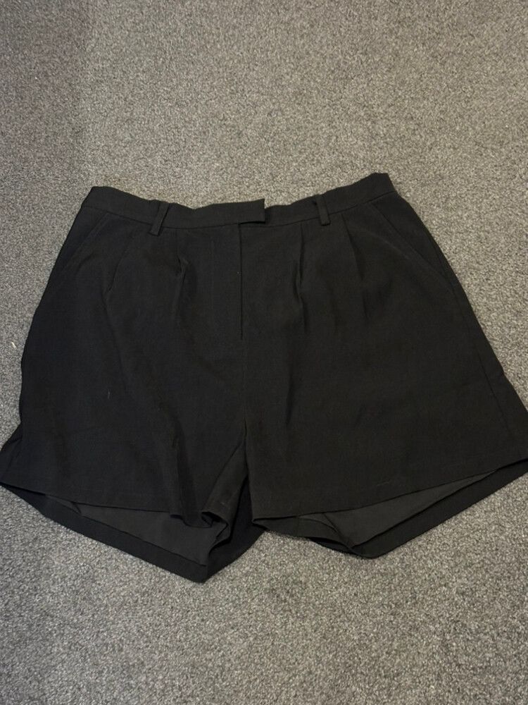 Fayt high waist Black Shorts