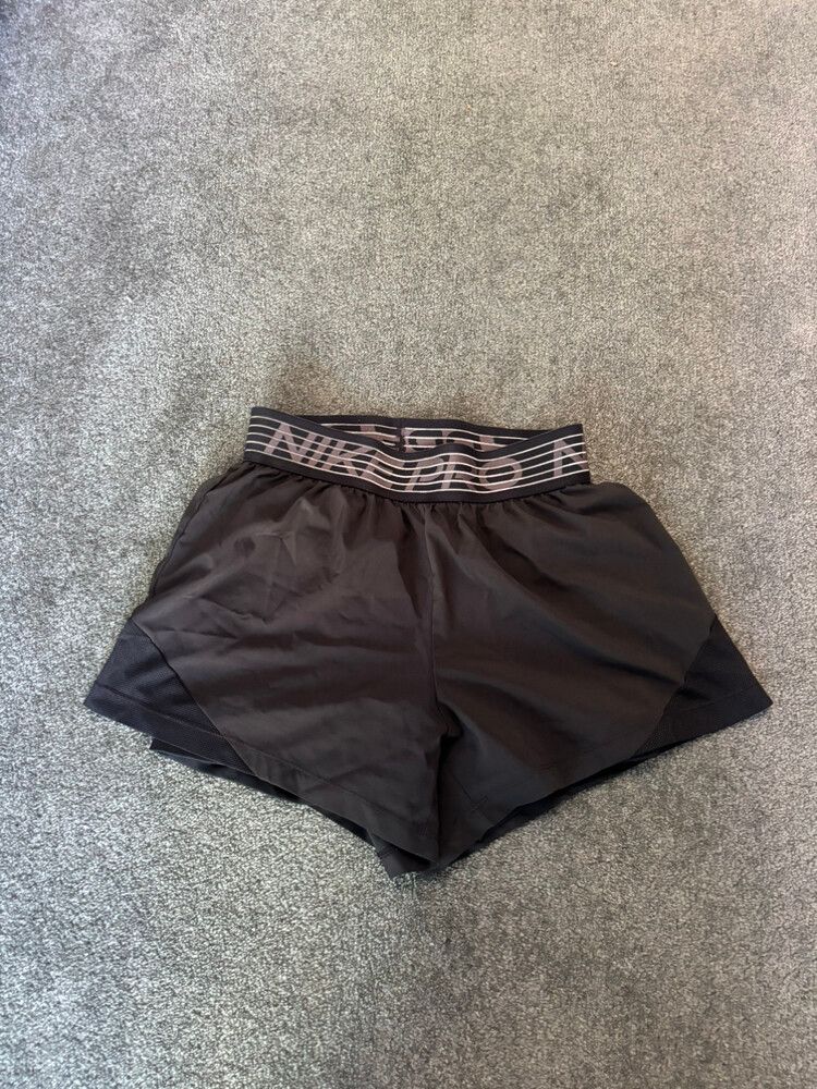 Nike lined shorts