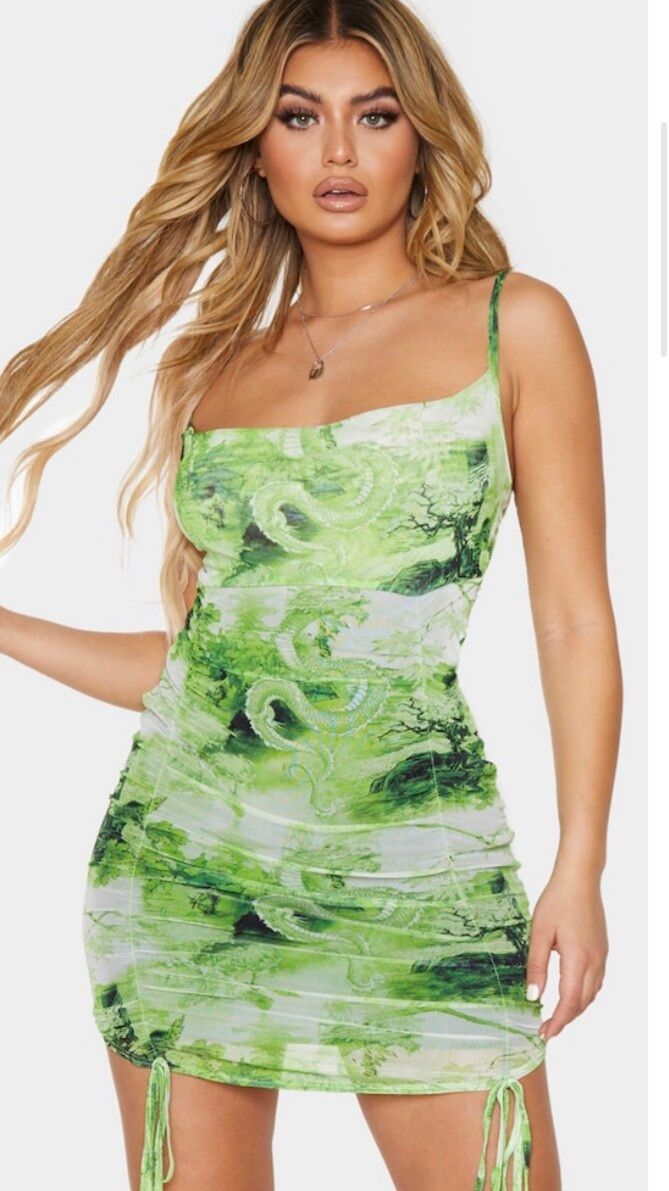 PRETTYLITTLETHING - Pretty Little thing dress on Designer Wardrobe