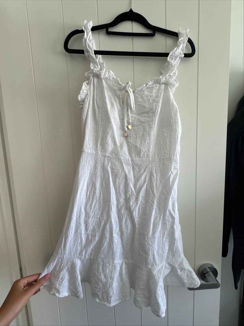 Saints + Secrets - Saints + Secrets White Mini Dress on Designer Wardrobe Saints + Secrets - Saints + Secrets White Mini Dress on Designer Wardrobe