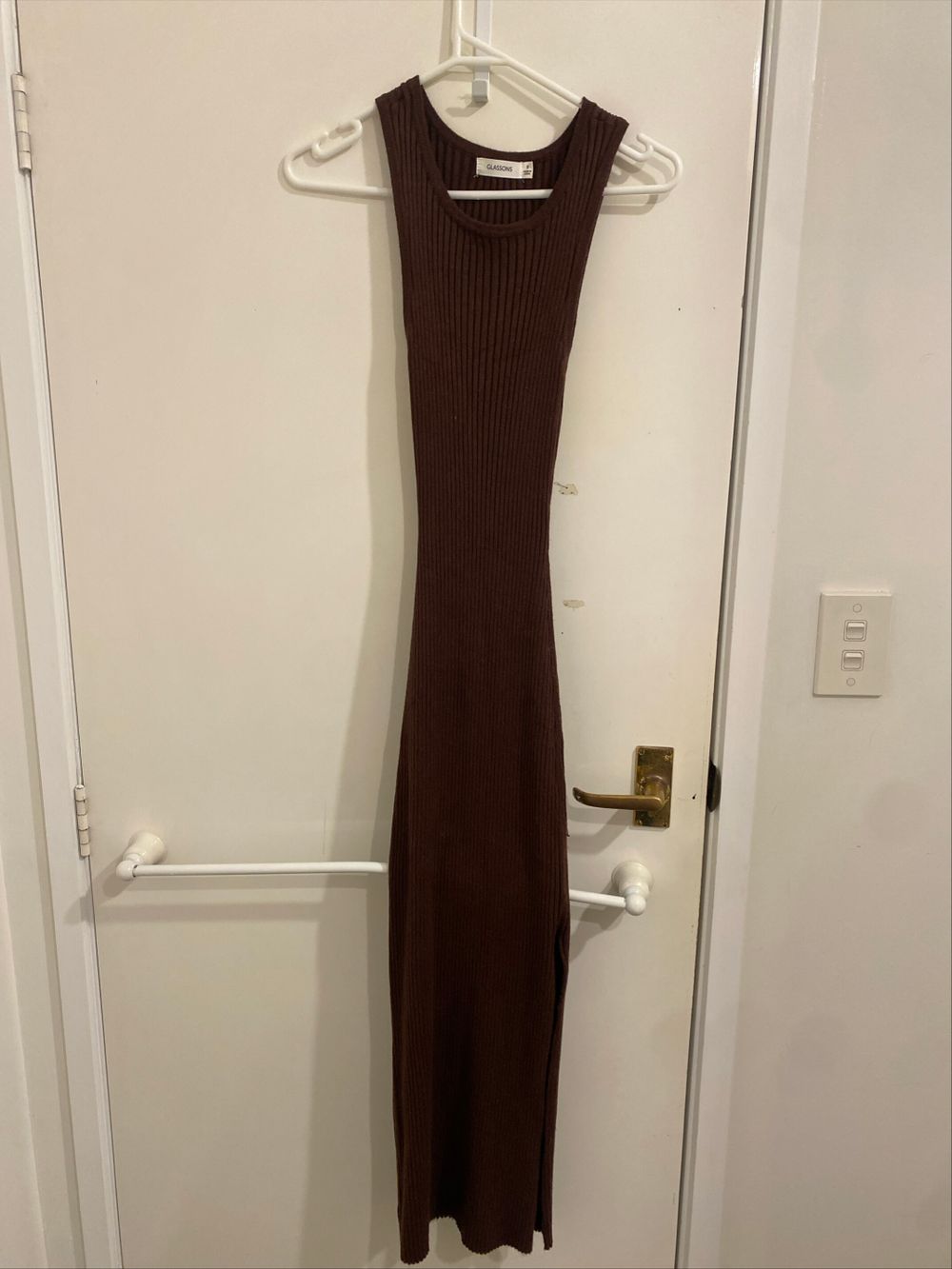 Glassons - Glassons Brown Ribbed Knit Dress on Designer Wardrobe