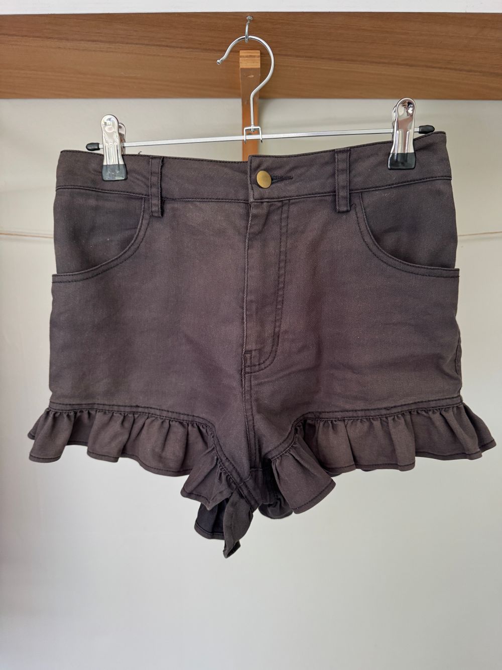 Finders keepers black shorts