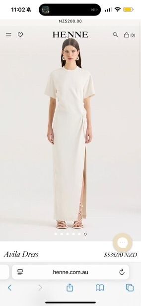 Henne Avila dress