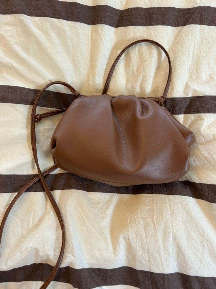 Dumpling Bag - Pecan