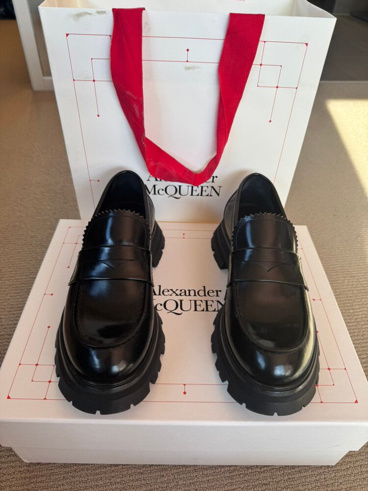 Alexander McQueen Loafers