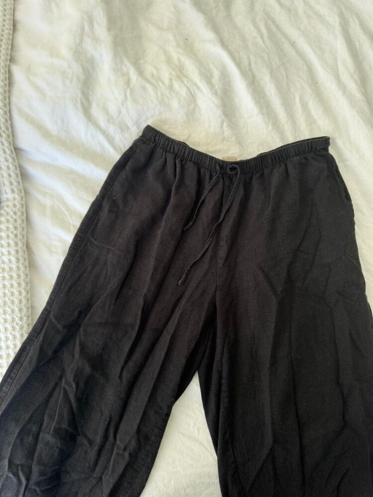 black low rise linen pants