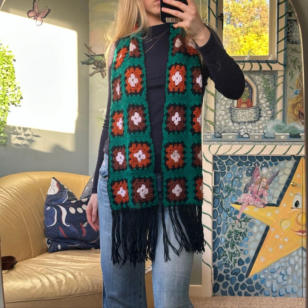 Green Crochet Granny Square Scarf