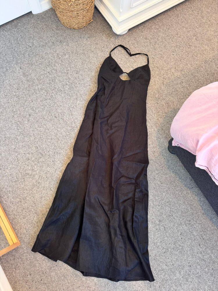 Kookai - kookai black halter dress on Designer Wardrobe Kookai - kookai black halter dress on Designer Wardrobe