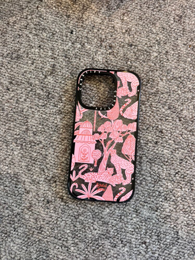 iPhone 15 pro casetify