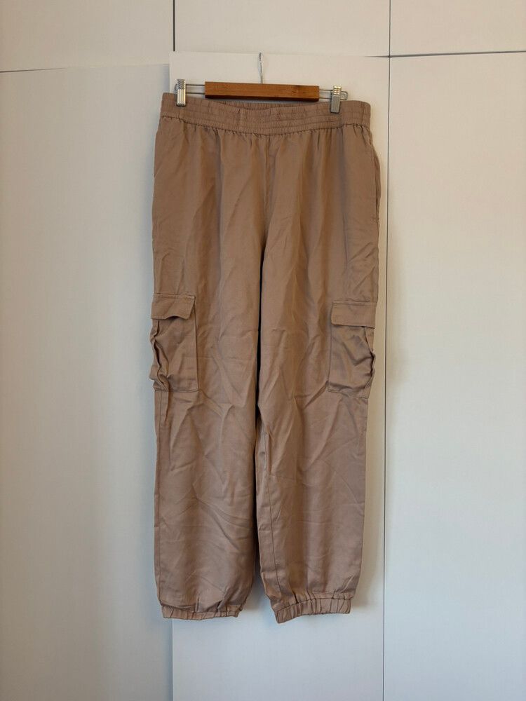 Stella + Gemma Beige Pants Size 16