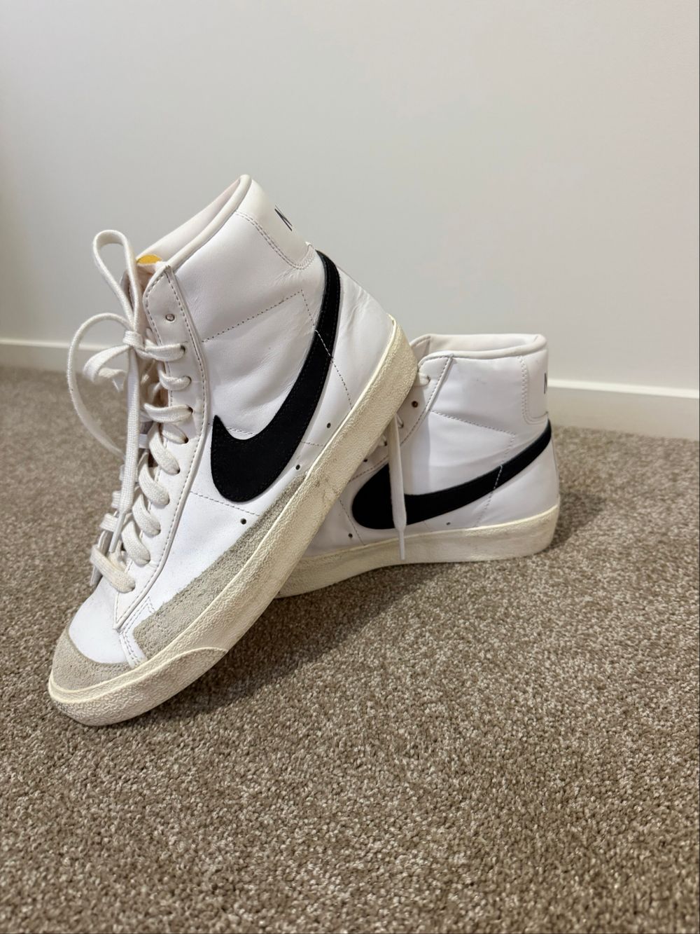 Nike Blazer Mid 77 Vintage White High Top Sneakers
