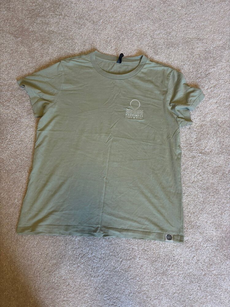 Roam New Zealand Green T-Shirt