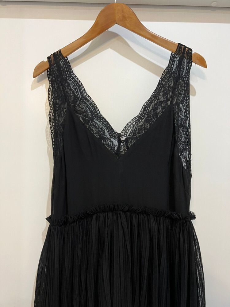 H&M