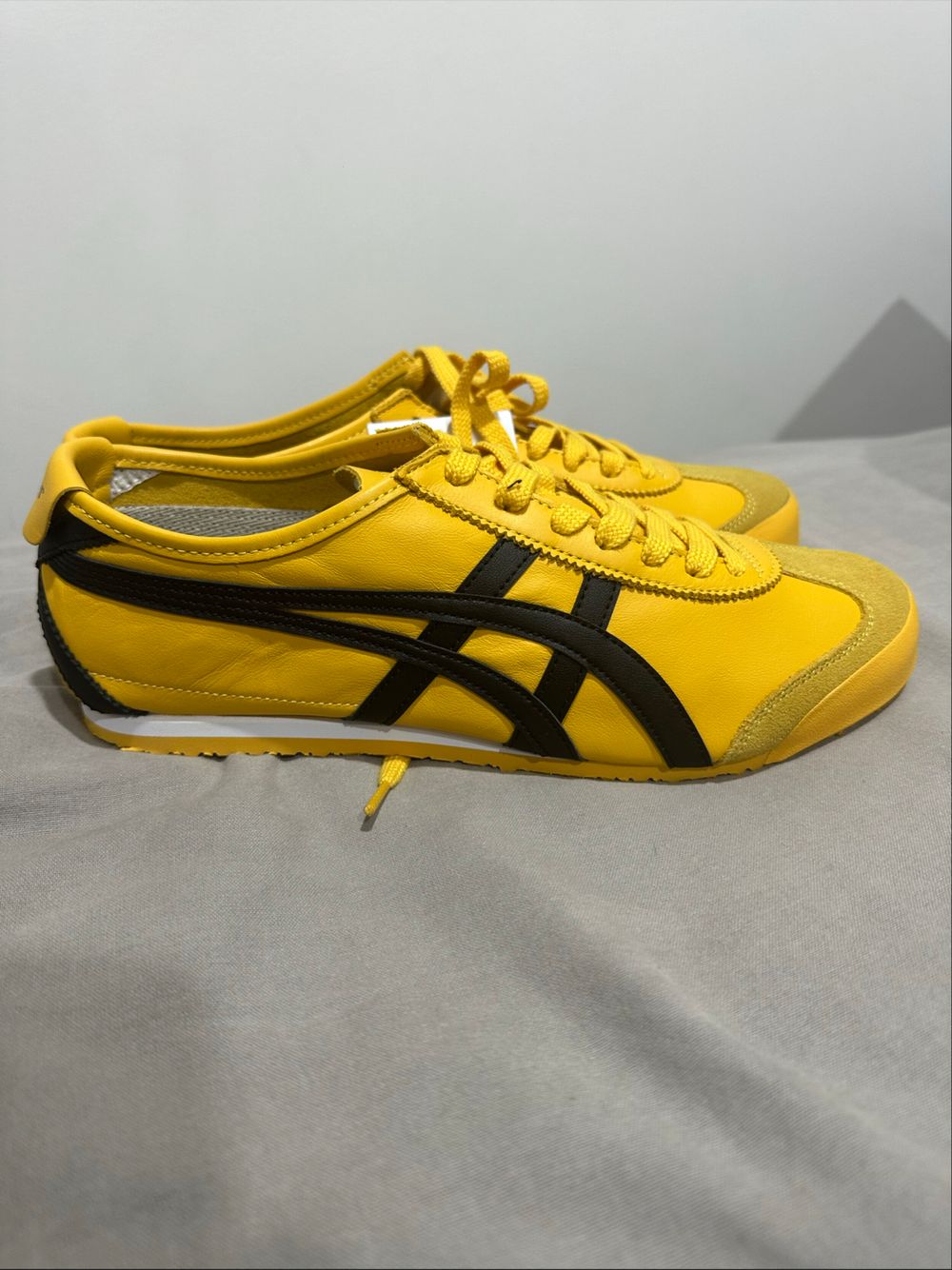 Onitsuka Tiger Yellow Sneakers