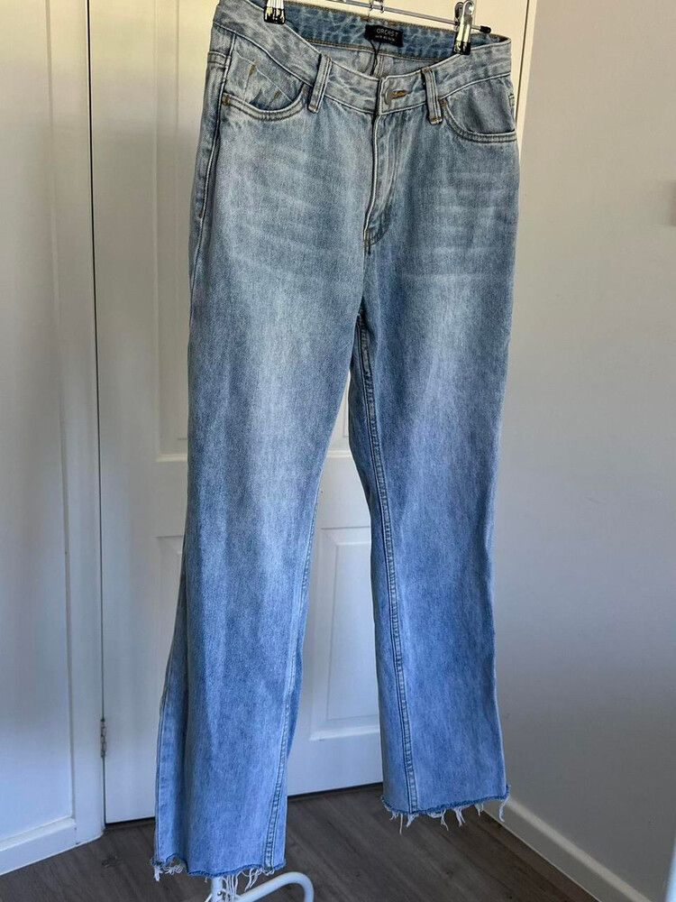 FORCAST: Mid Rise blue jeans - Size 10