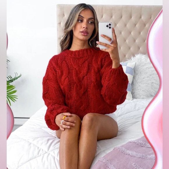 BEGINNING BOUTIQUE  Canter Red Cable Knit Cropped Sweater from Beginning Boutique - Size XXS/XS
