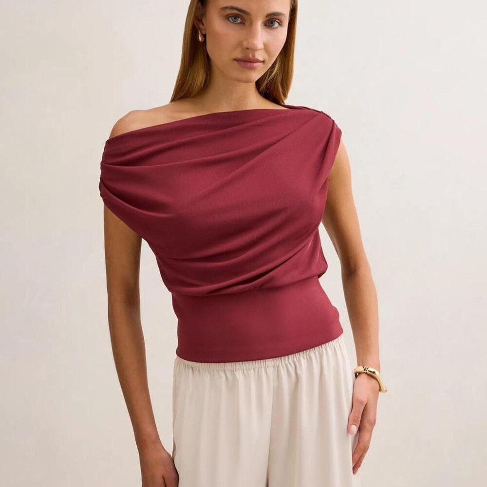 FOREVER NEW: Kenna Tipped Mesh Top  Size: 6